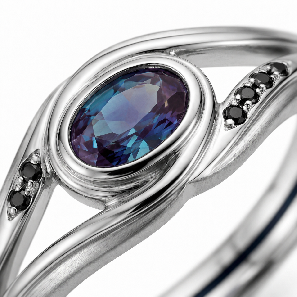 Scorpio Sonqo Vow Coil Ring 3