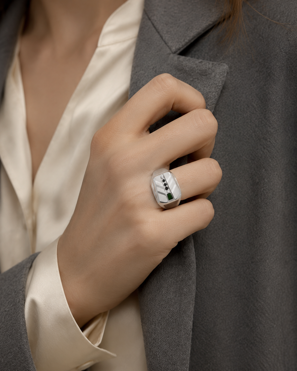 Kaelmor Vault — The Capricorn Wealth Ring 5